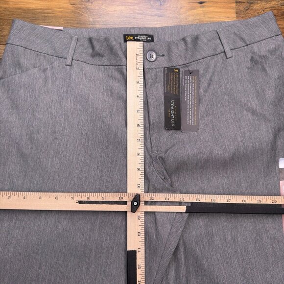 Lee Relaxed Fit Straight Leg Pants Womens 18M Gray Mid Rise Wrinkle Free New - Picture 12 of 14